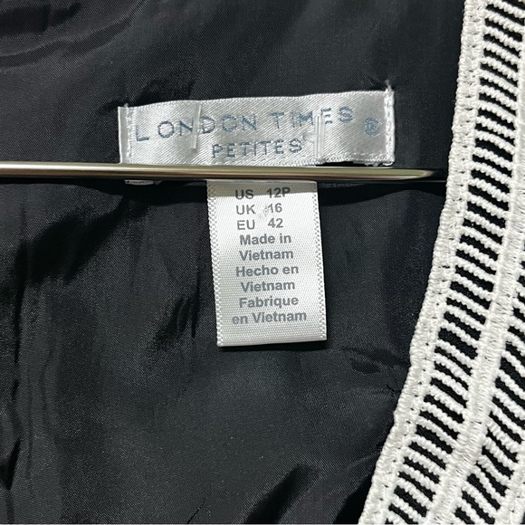 London Times Dress Black with White Accents V Neckline Work Dress Size 12P - Picture 8 of 9